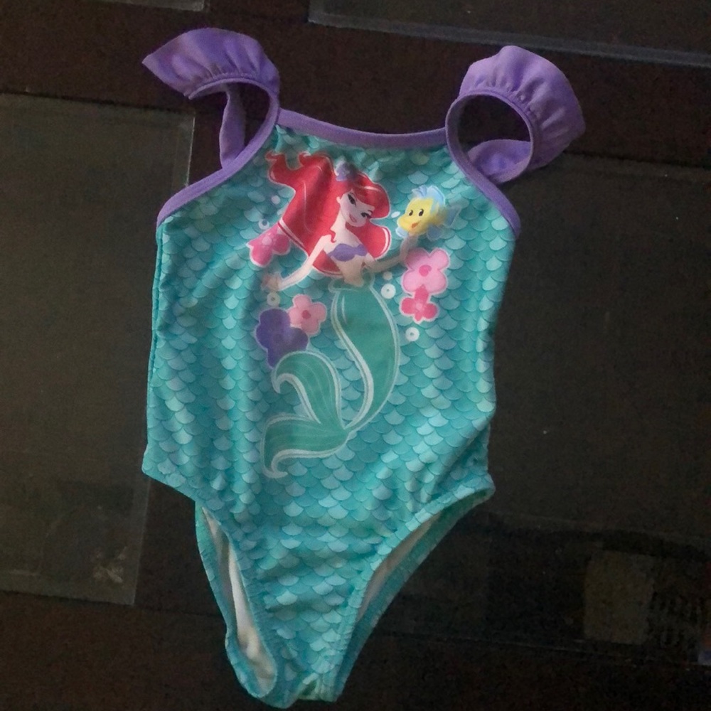 Infant swimsuit